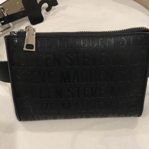 Steve Madden Bag on Belt - Picture 2 of 5